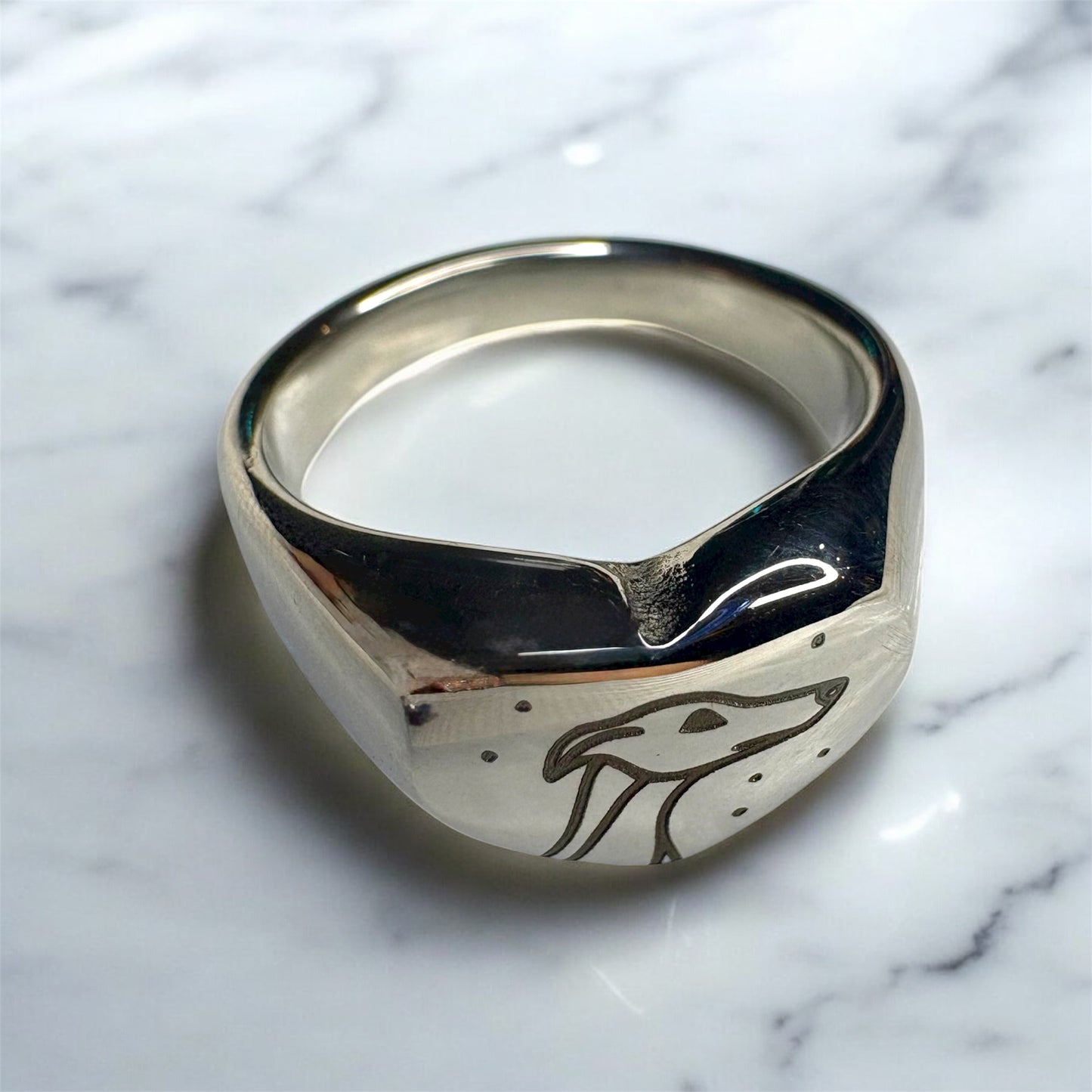 Hound Portrait Ring