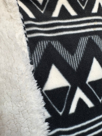 Snuggle Sack - Aztec Black & White