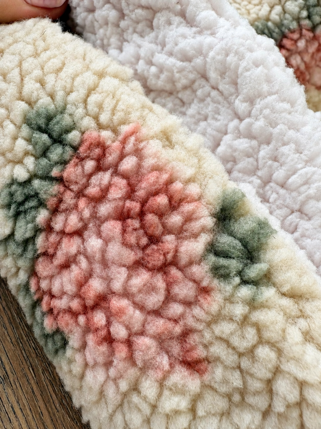 Dressing Gown - Rose Sherpa