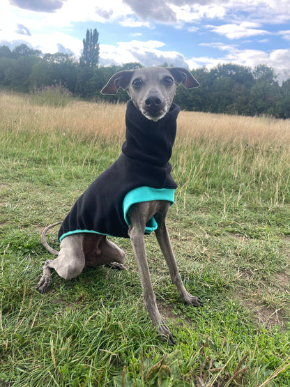 Open-Leg Fleece Vest - Black & Aqua