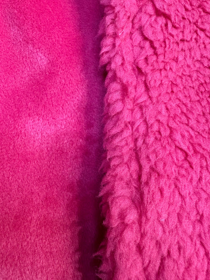 Sherpa Lined Fleece Vest - Magenta